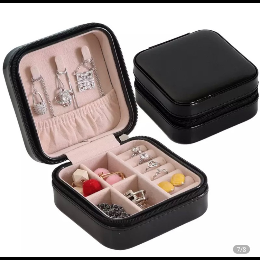 Black Travel/ Purse Size Jewelry Box with Zipper